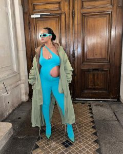 Rihanna Excites Female Fans With Stylish Savage X Fenty Sports Wear 2 Rihanna Excites Female Fans With Stylish Savage X Fenty Sports Wear 2