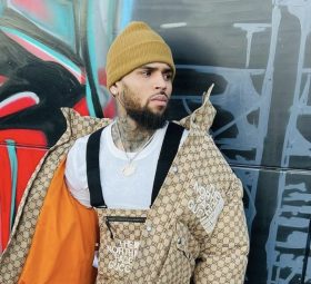 Chris Brown Announces New Summer Song On The Way 4
