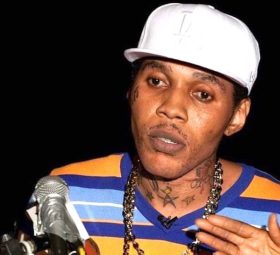 Vybz Kartel Sends Message To Fake ‘Vybzkartelogists’ and Lawyers 3