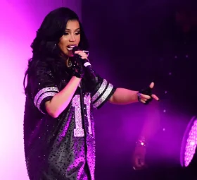 Cardi B Tells ICE To Stay Home: “We Gon’ Jump They Asses” 4